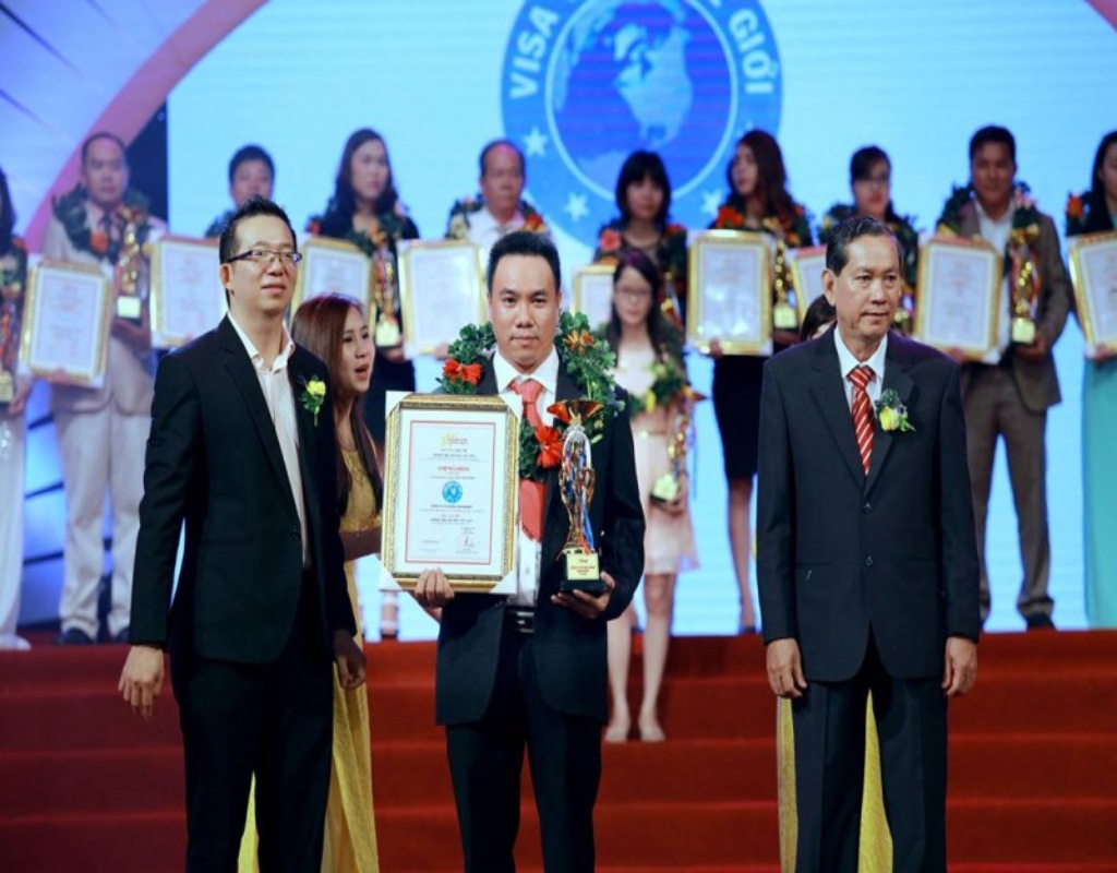 Công Ty TNHH XNK Đại Phú Quý đạt nhiều giải thưởng danh giá