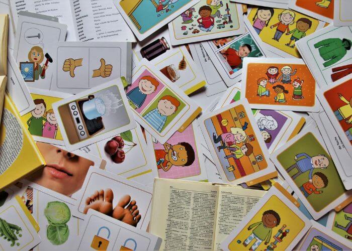 Flashcard giúp bé học tiếng Anh hiệu quả, nhớ từ vựng lâu